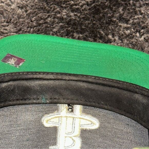 Mitchell & Ness NBA Green Tan Camo Print Rockets Adjustable Fit Cap Streetwear - Picture 7 of 10